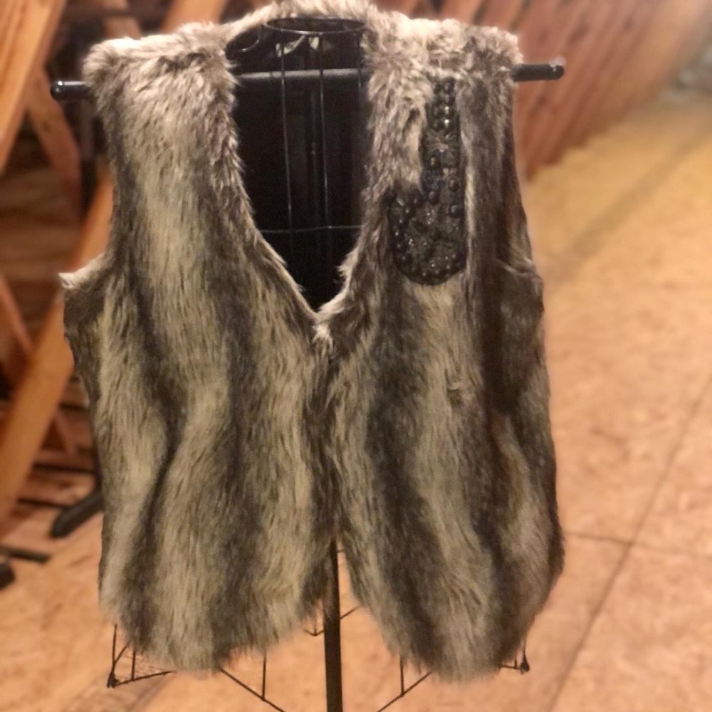 🎈Faux Fur vest